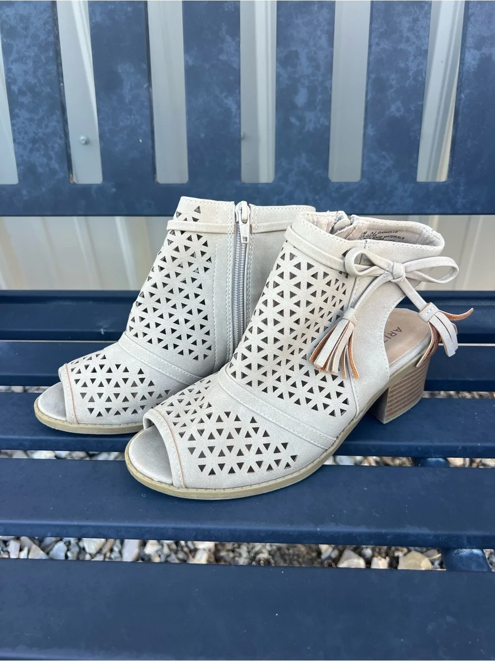 Arizona Jean Co. Heeled Sandals-Beige  Size 3